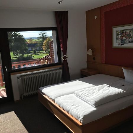 הומברג Hotel Wettlaufer מראה חיצוני תמונה